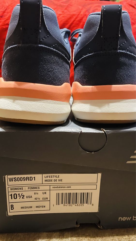 Кросівки New Balance 009