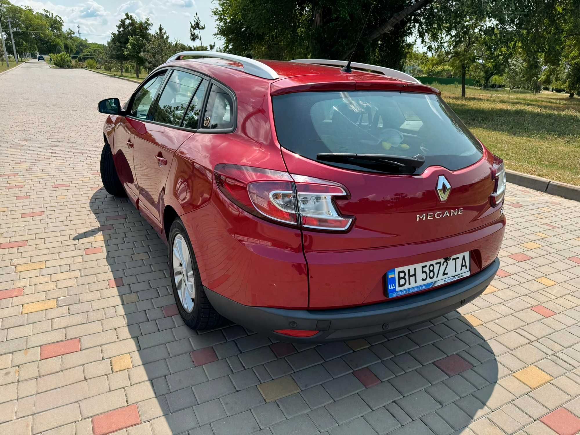 Продам Renault Megane III 2012 року