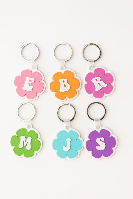 Porta-chaves Personalizado com Letra – Formato Flor