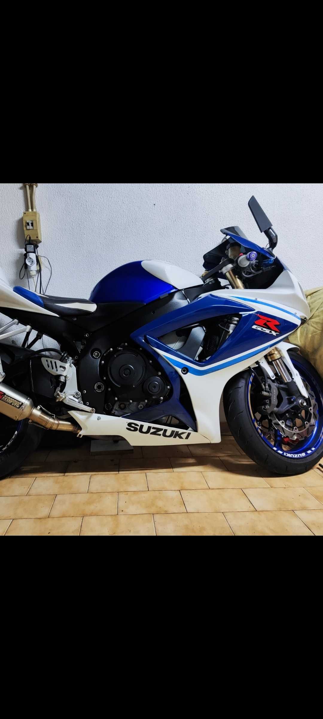Vendo a minha querida GSXR