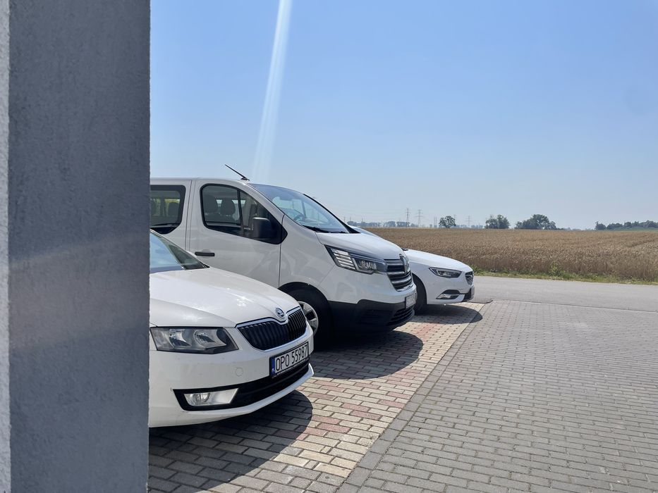 Wynajem Wypożyczalnia samochodów osobowych busy 9 os