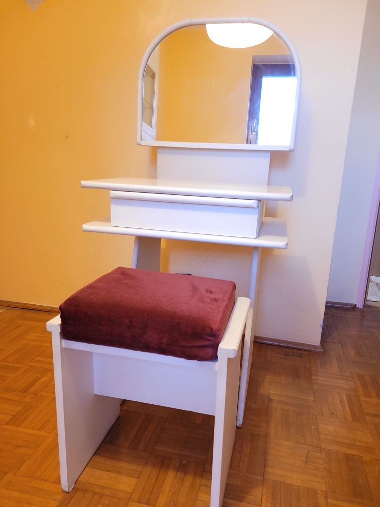 Toaletka retro lata 90. Wrocław