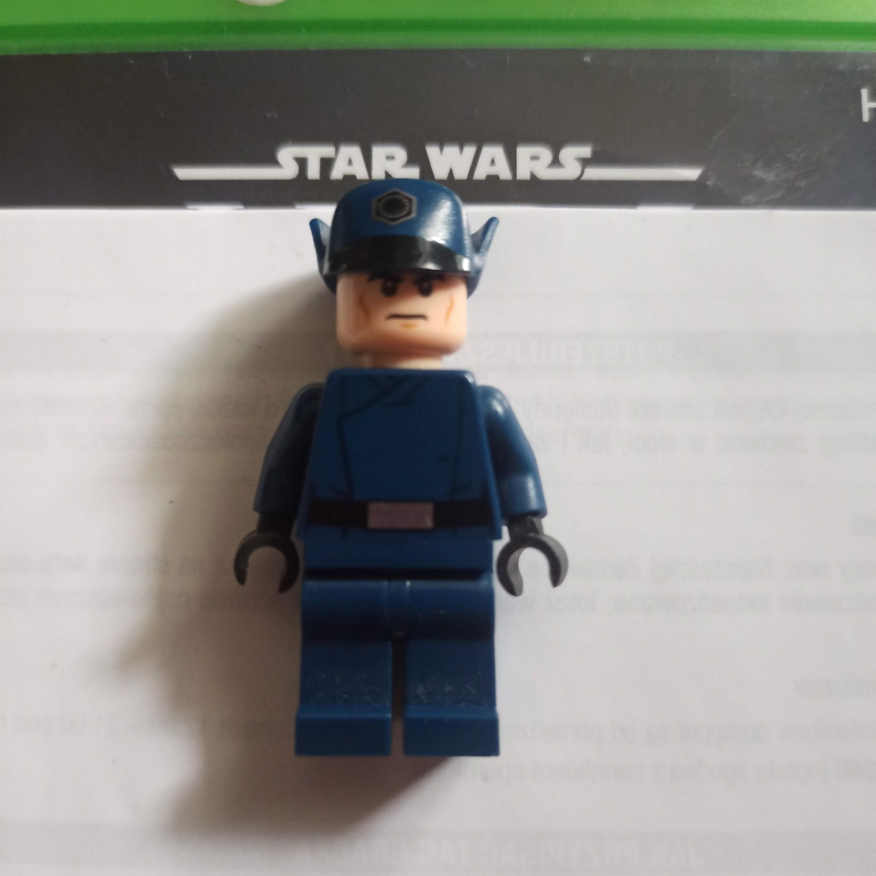 Oryginalna figurka Lego Star Wars sw0832 First Order Oficer