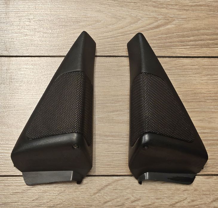 Oryginalne głośniki HI-FI trójkąty BMW e32 NOKIA 

Para głośnik