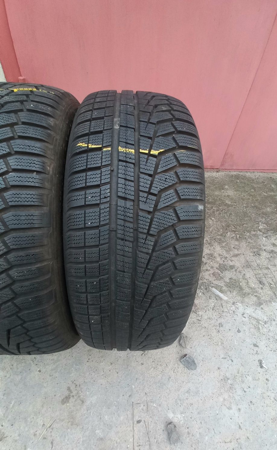 Шини всесезонні m+s R18 Hankook Evo2 235/55/18 вир. Корея 7.5-6.5мм