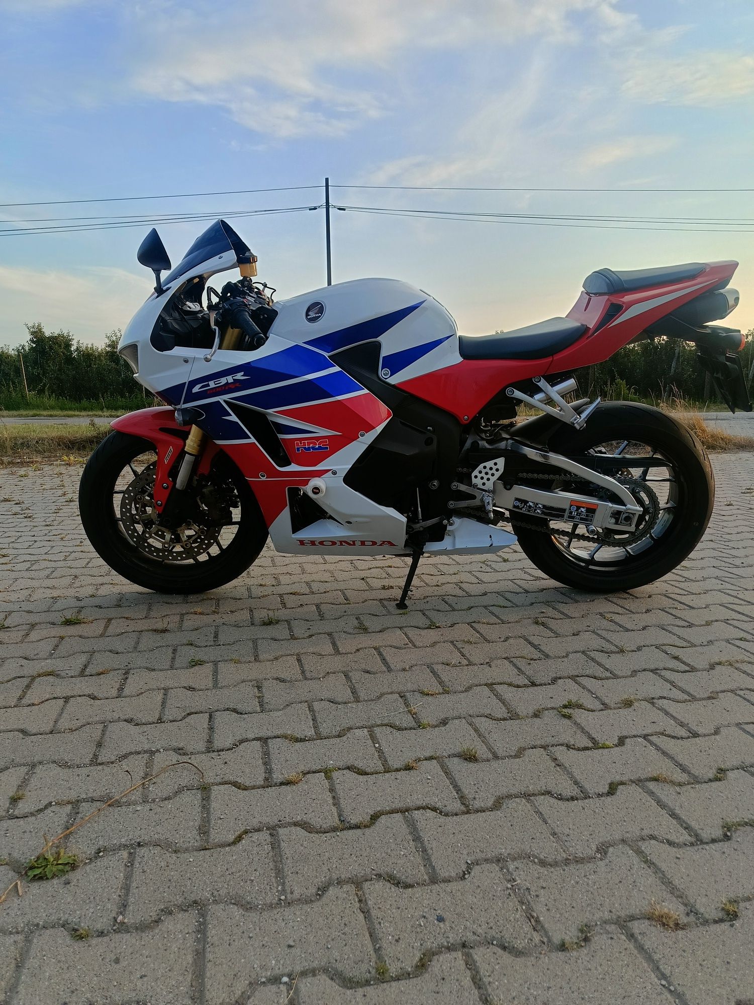Honda CBR 600rr pc 40