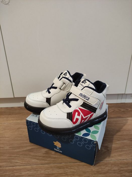 Дитячі черевики шкіряні з лампочками (~15см)