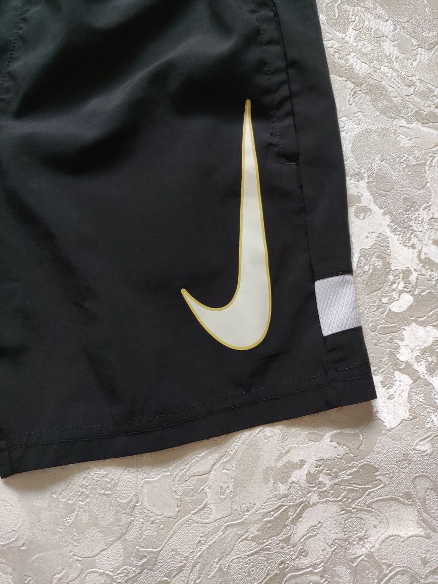 Шорти дитячі Nike dri-fit Academy - чорнийї