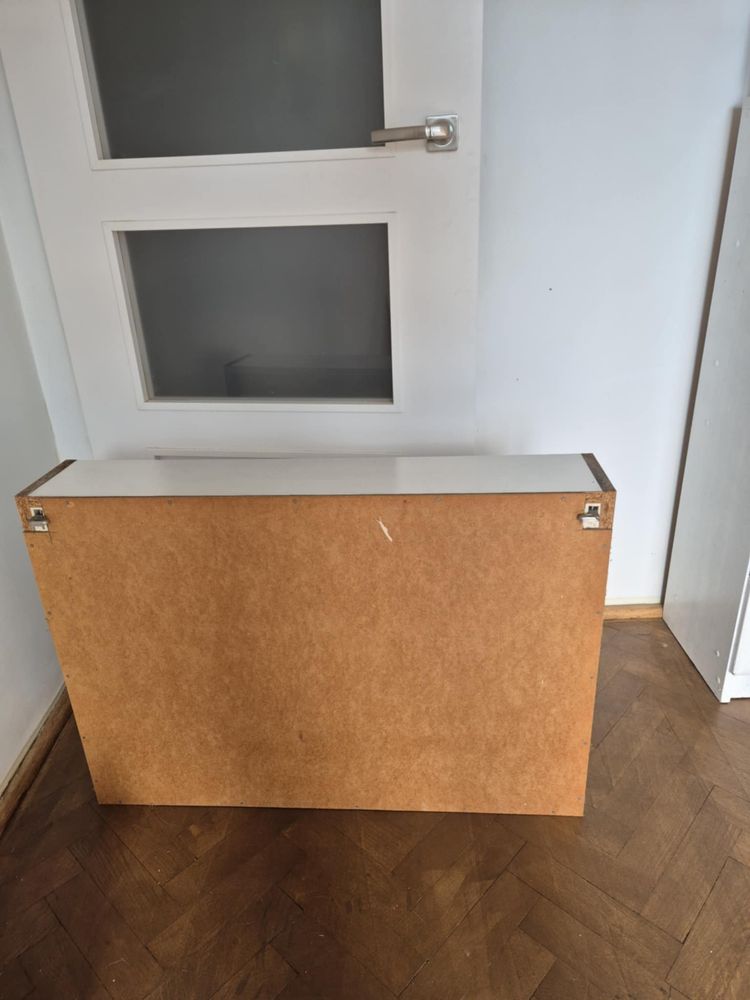 Półka biała wisząca 60x85x15 cm