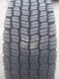 Opona 315/70R22.5 Semperit Winter D2