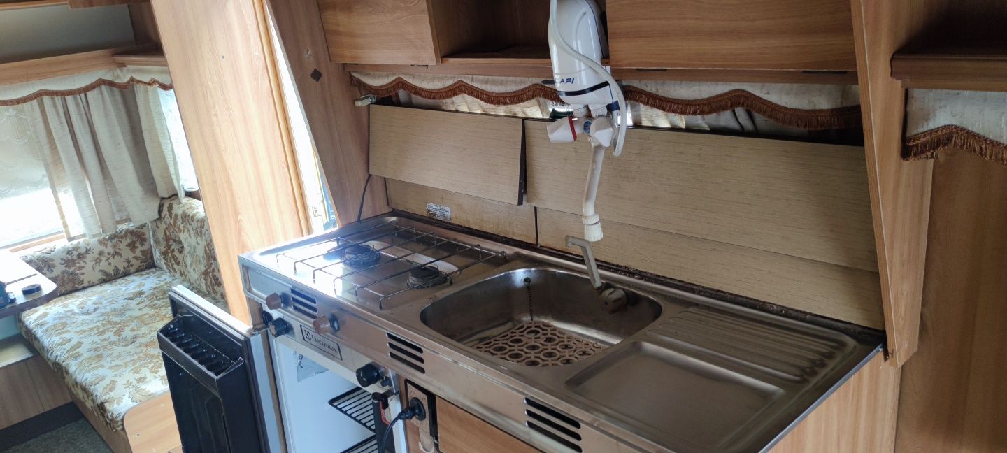 przyczepa KEMPINGOWA  CORSAL obecnie stacjonarna
