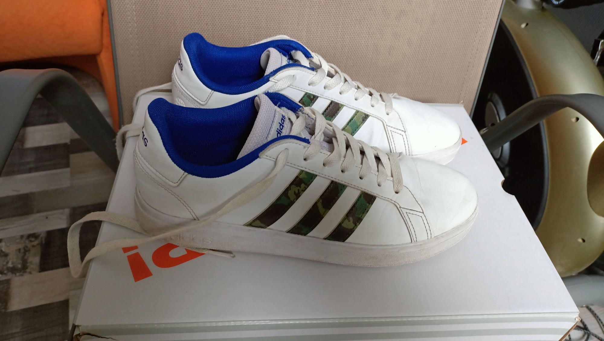 Buty sportowe adidas