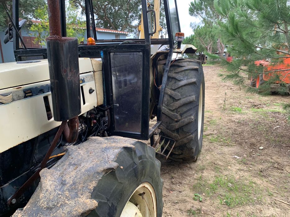 Tractor Lomborgini 4x4 Mafra