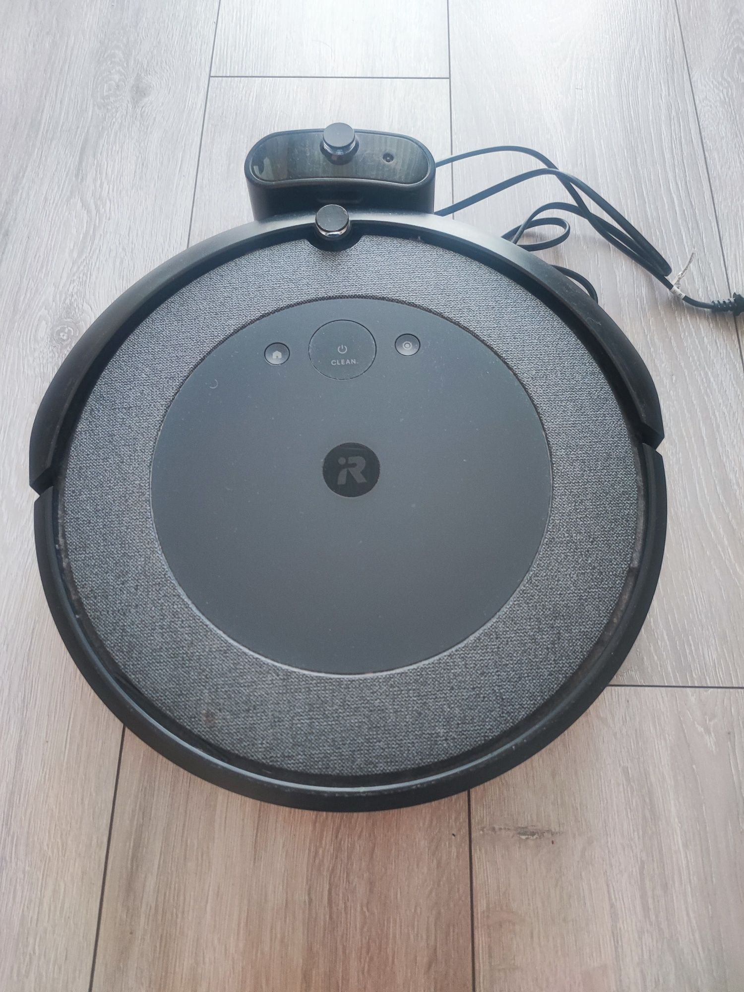 Robot sprzątający iRoomba i3, inteligentny robot
