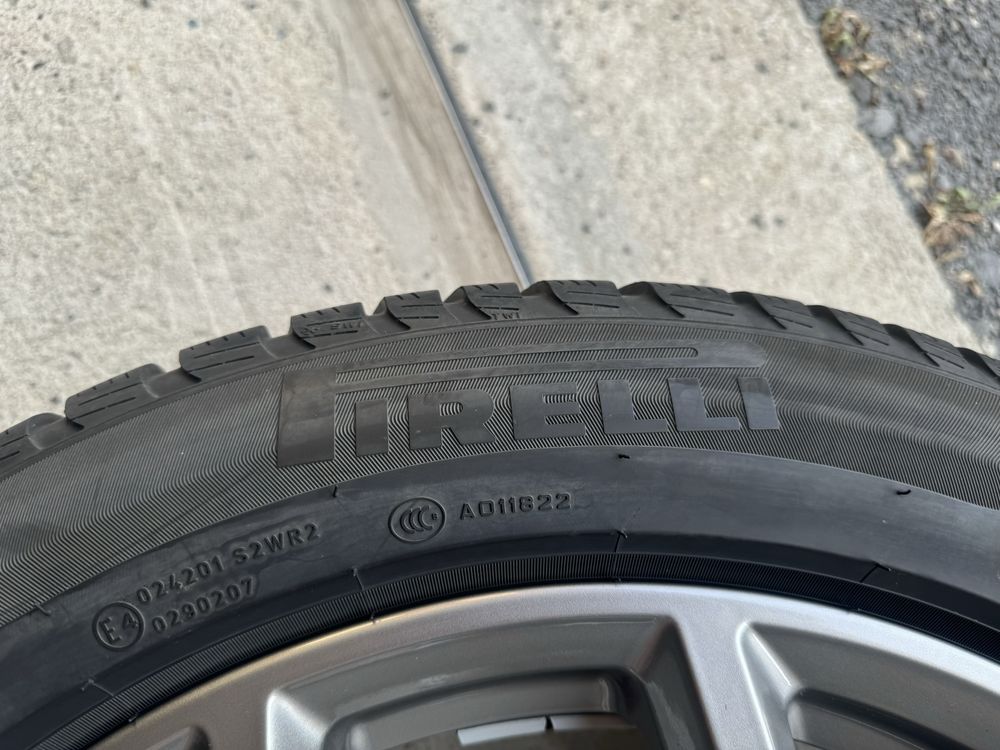 Шини 245/50 R19 105V Pirelli Sottozero 3 RunFlat