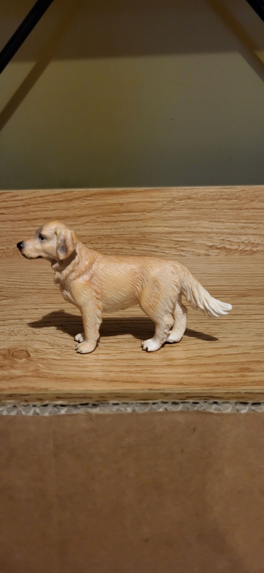 Schleich pies Golden retriever figurka model wycofany z 2003 r.