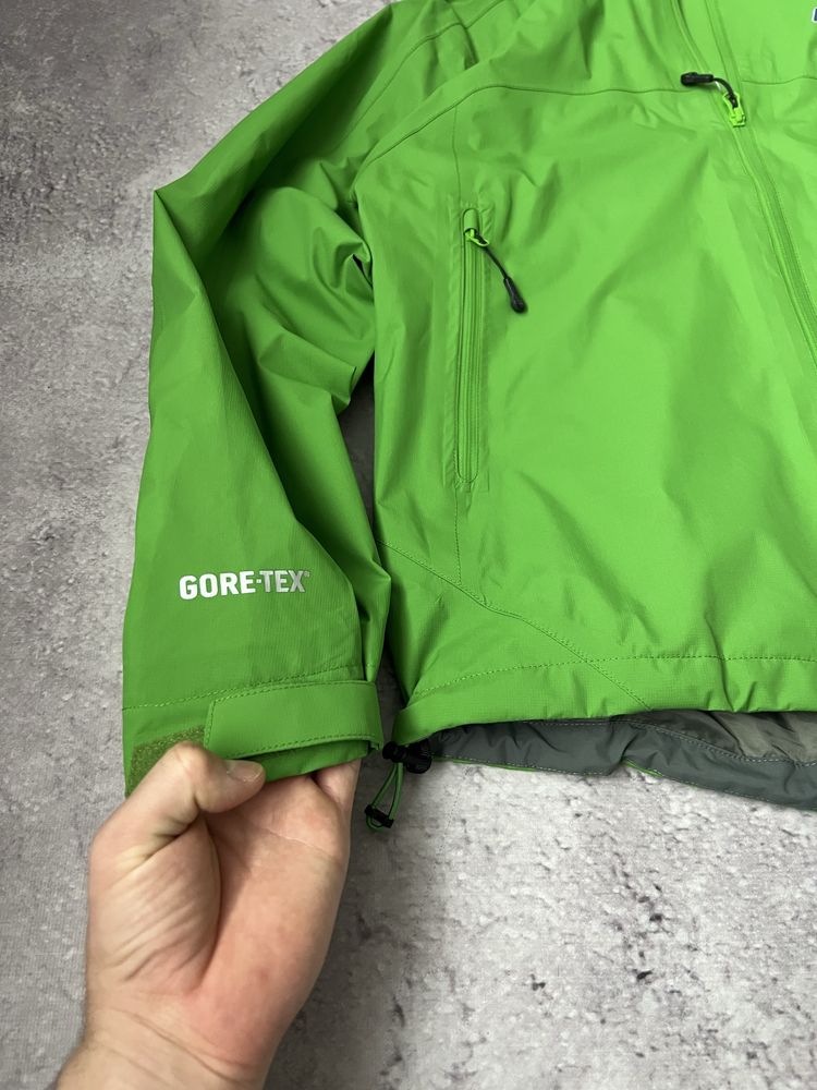 М(size) Чоловіча трекінгова куртка мембрана Berghaus Gore-Tex