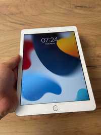 Apple Ipad 6 gen 32 WiFi