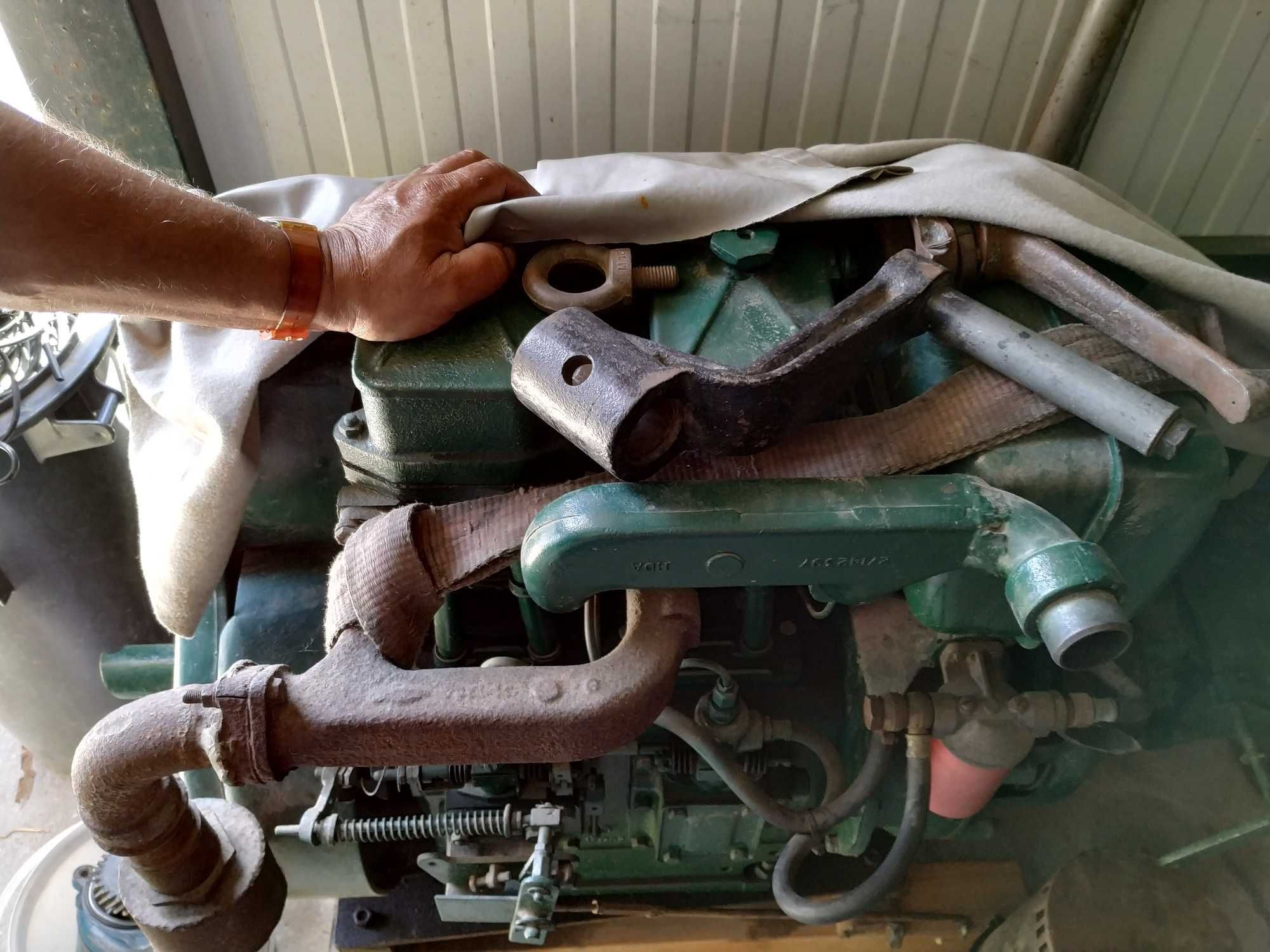 Motor Petter PH2 diesel com caixa de velocidades