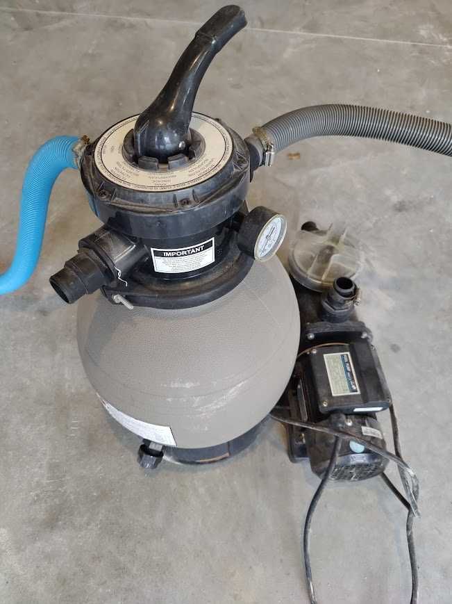 Kit Bomba e sistema de filtro de areia para piscina