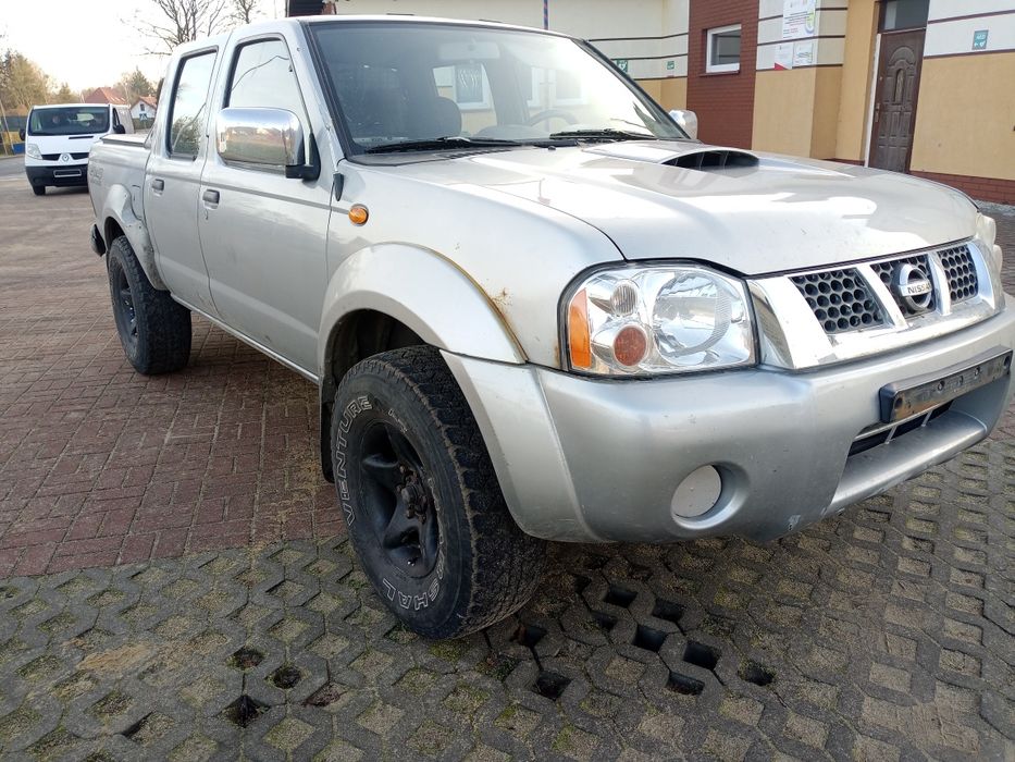 Navara d22 Europa 4drzwi