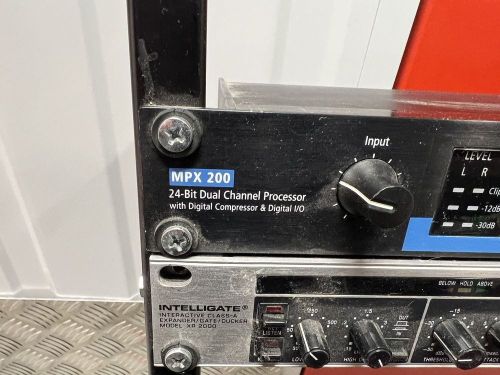 Lexicon mpx 200 - reverb/delay processor