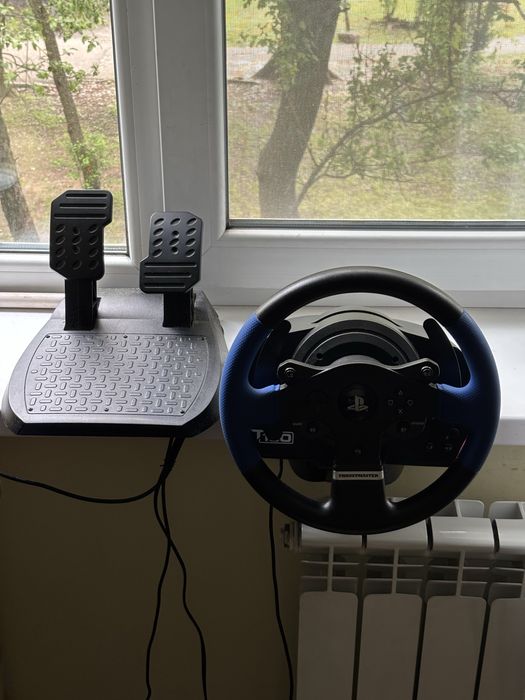 Игровой руль thrustmaster t150