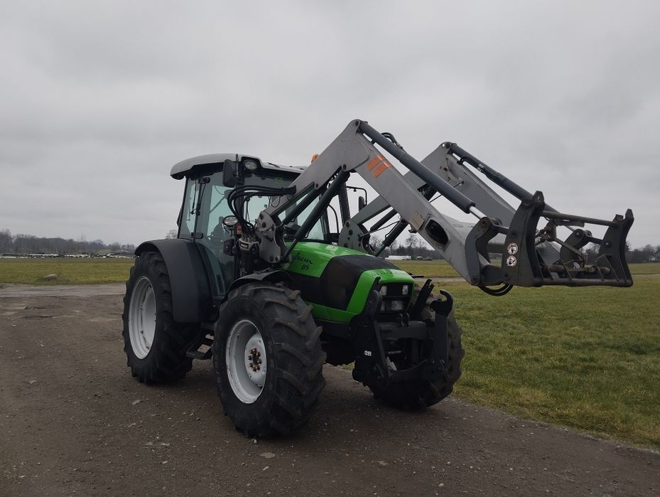 Deutz-Fahr Agrofarm 85   2006rok.