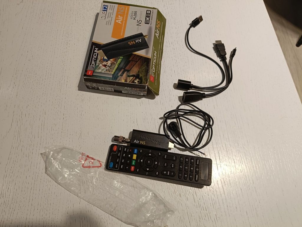 Dekoder telewizji naziemnej DVB-T2 Opticum Air NS