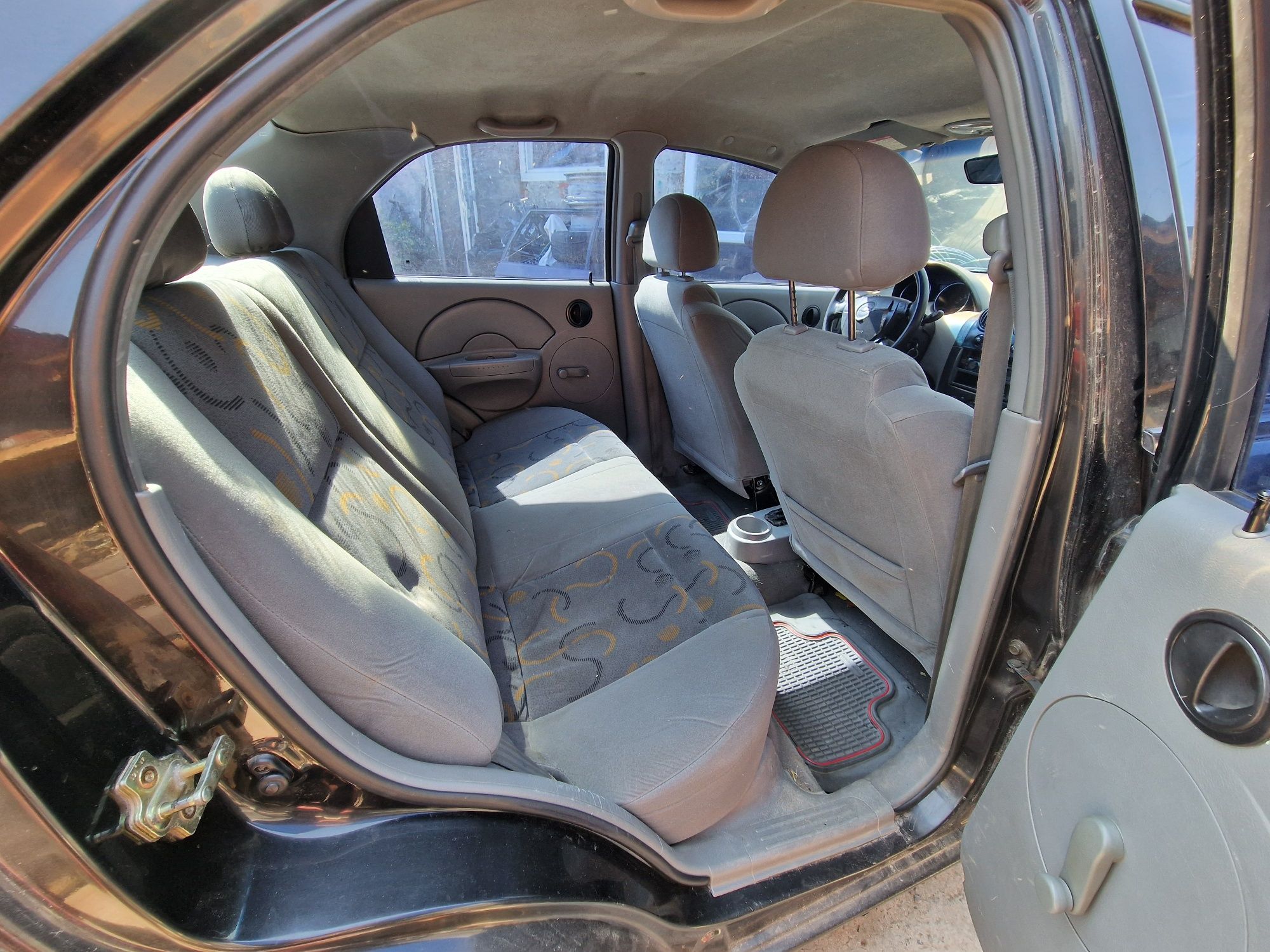 Chevrolet Aveo T200 1.5i запчастини розбірка