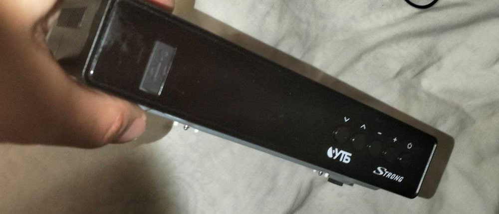 Цифровий спутниковий HD приймач Viasat SRT 7600