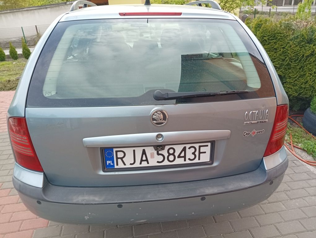 Skoda Octavia kombi z 2003 grudzień 1,9 TDI 90kM