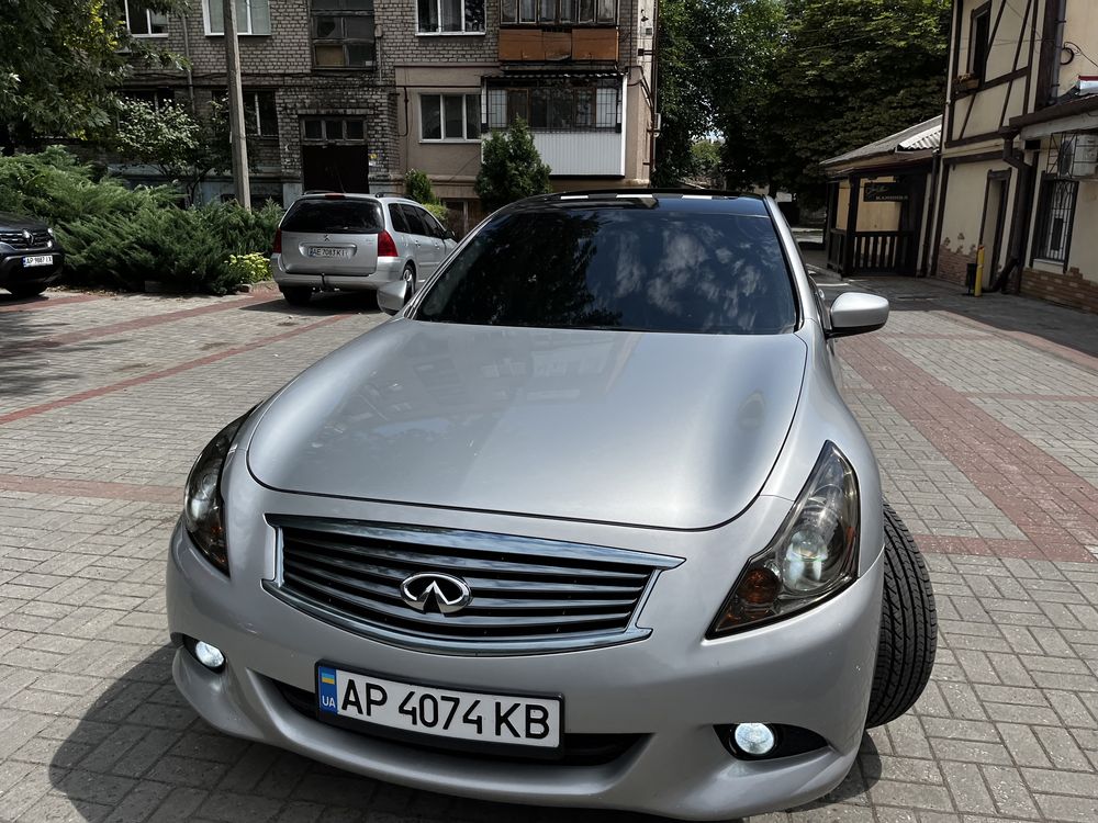 В продажі Infiniti G37S