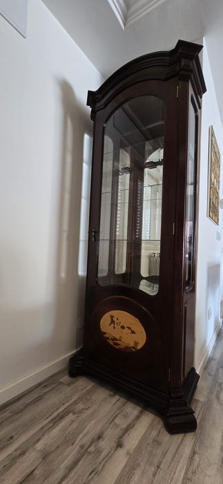 Mobiliario madeira massica