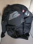 Zbroja 3DF Leatt Airfit Black