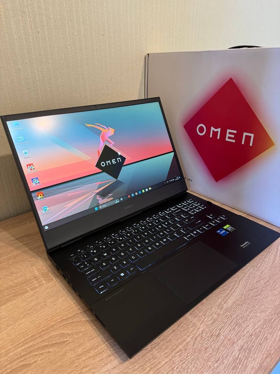 Продам игровой ноутбук HP Omen-16 (Intel і5-11400H/RTX3050Ti 80W)