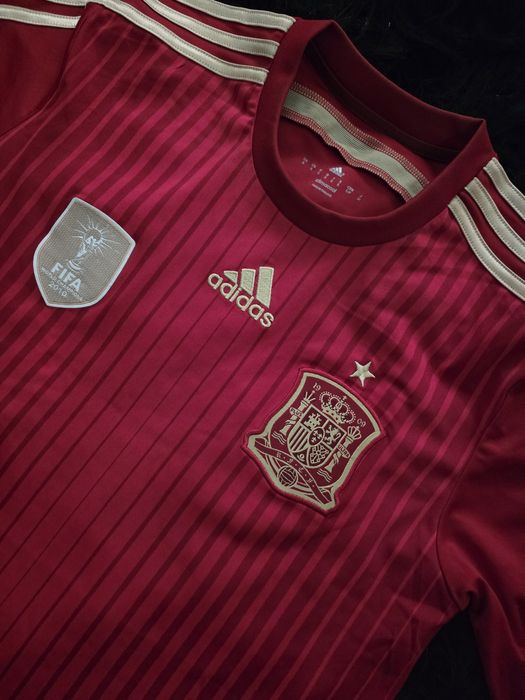 Camisa Espanha, versão especial e histórica