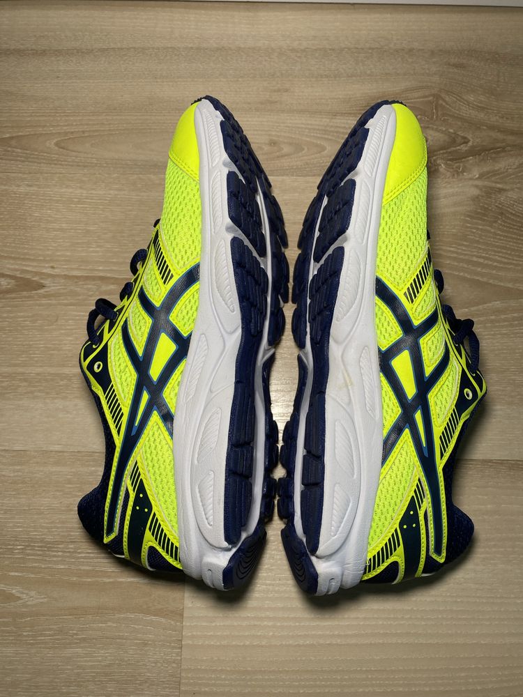 Asics Gel-Ikaia Buty do Biegania r. 39.5