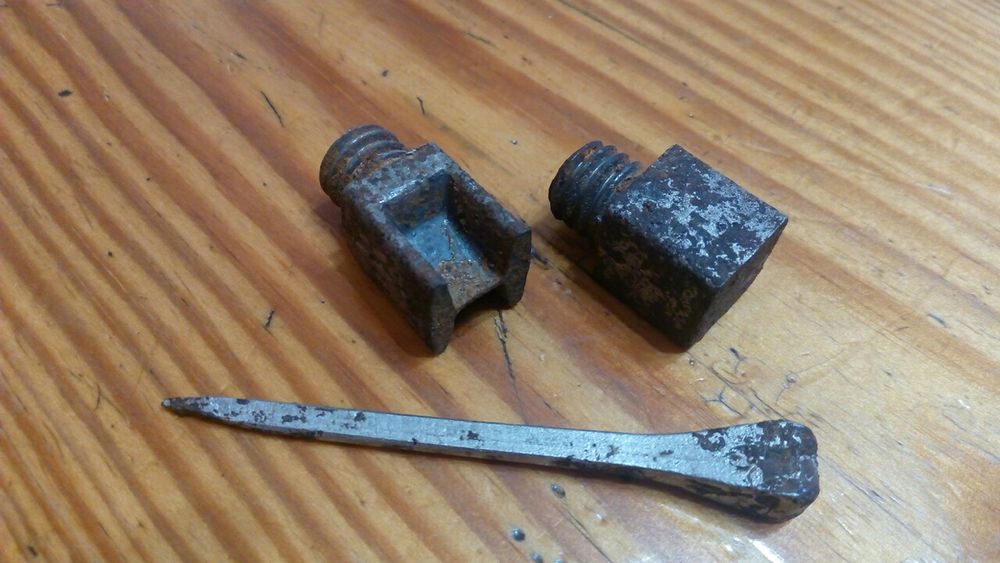 Німецькі штолі (шипи до підков) часів ВВВ