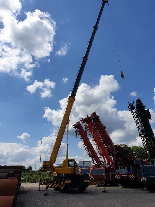 Dźwigi 35_60_80 Ton :: Manitou :: Podnośniki koszowe