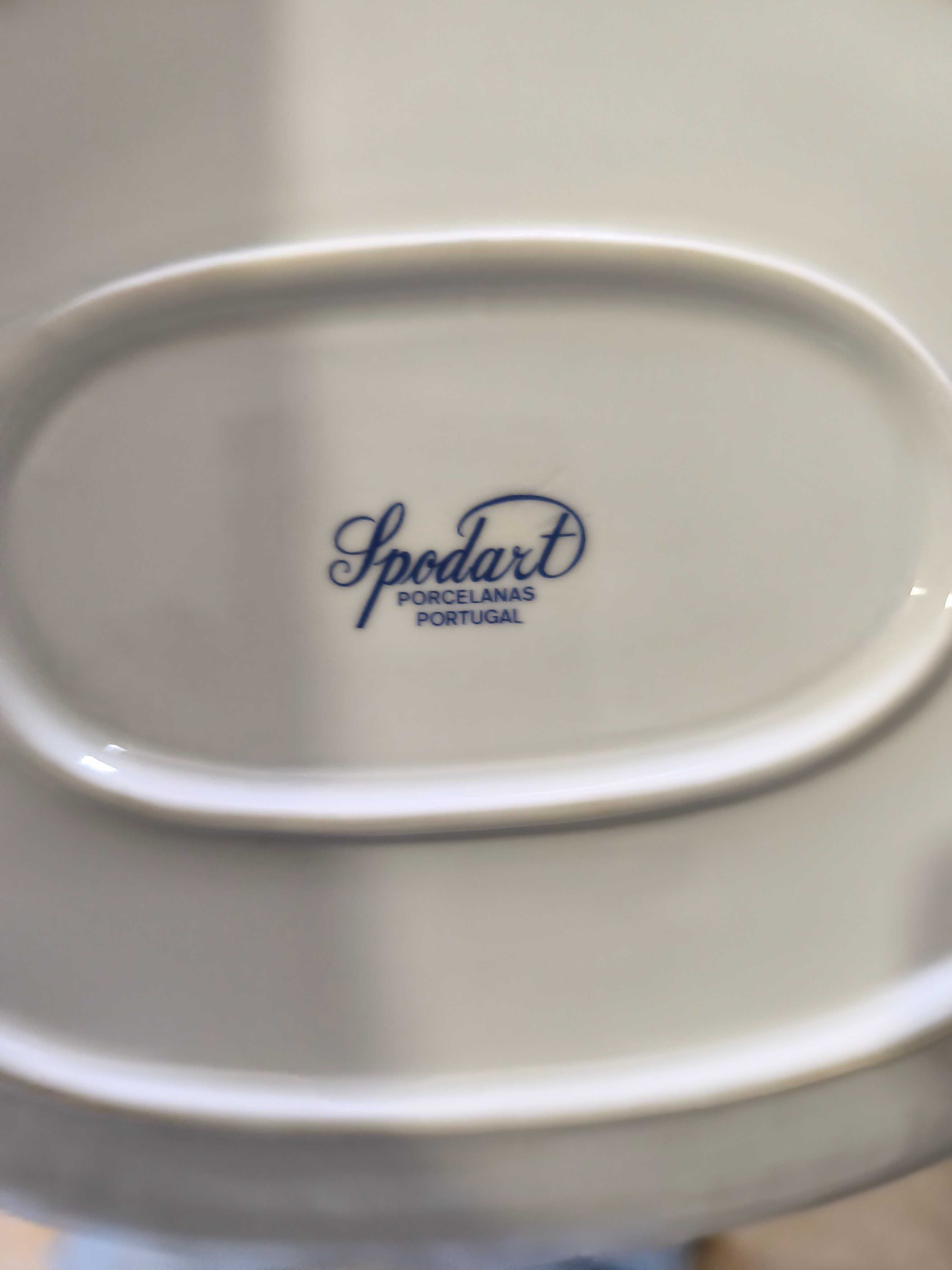 Terrina em porcelana spodart
