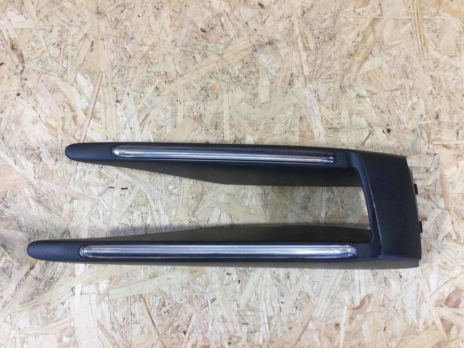 KIERUNKOWSKAZ HALOGEN PRAWY LED MACAN TURBO 95b941108a