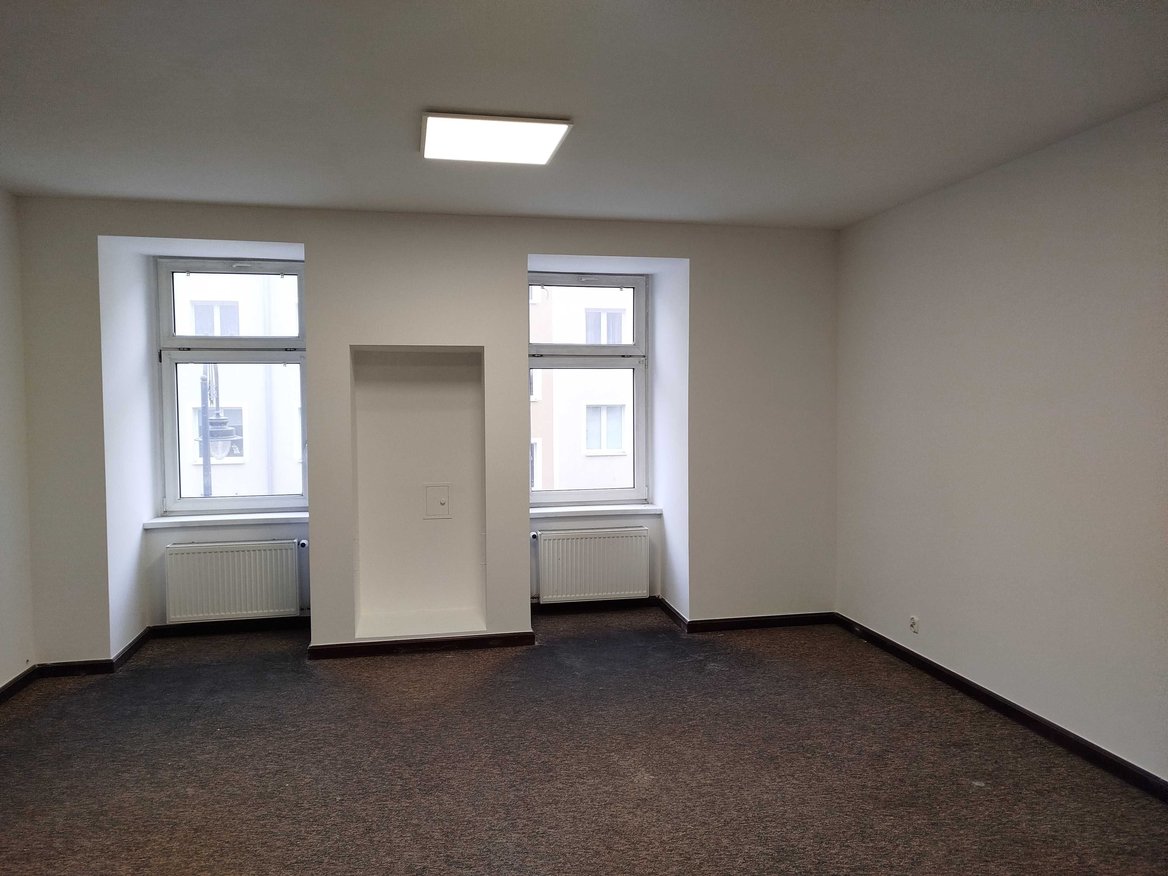 Budynek biurowy w centrum miasta - Śniadeckich, piętro I
