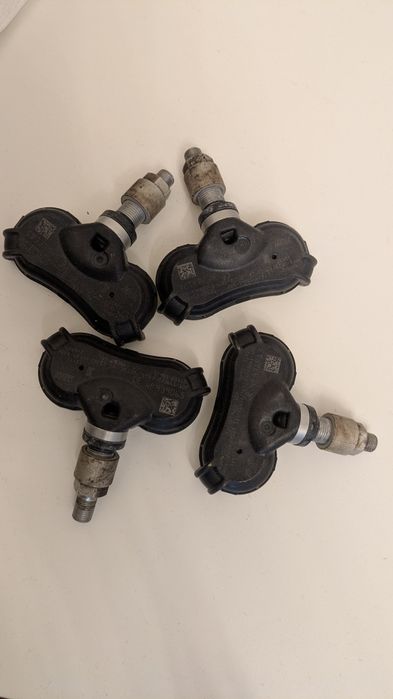 Датчик тиску давления в шинах HYUNDAI ix35 KIA Sportage 529332S410