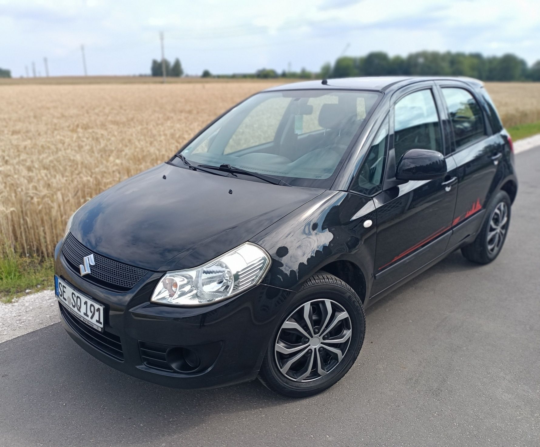 Suzuki SX4 z Niemiec w super stanie.