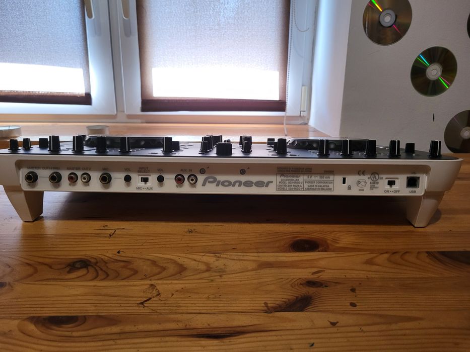 Pioneer DJ controller DDJ-ERGO-V