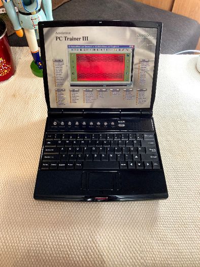 Laptop interaktywny dla dzieci (Niemiecki, Angielski) Oregon Scientifc