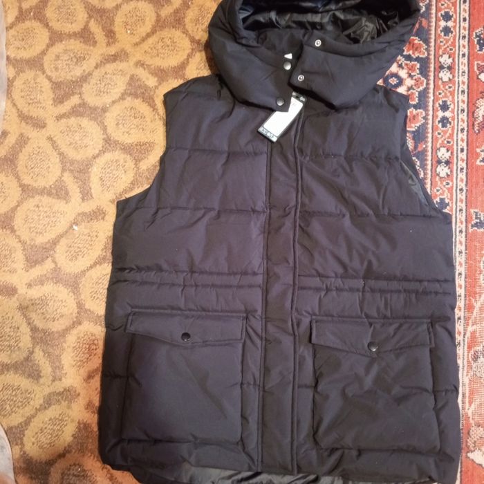 Продам женскую жилетку VERA MODA