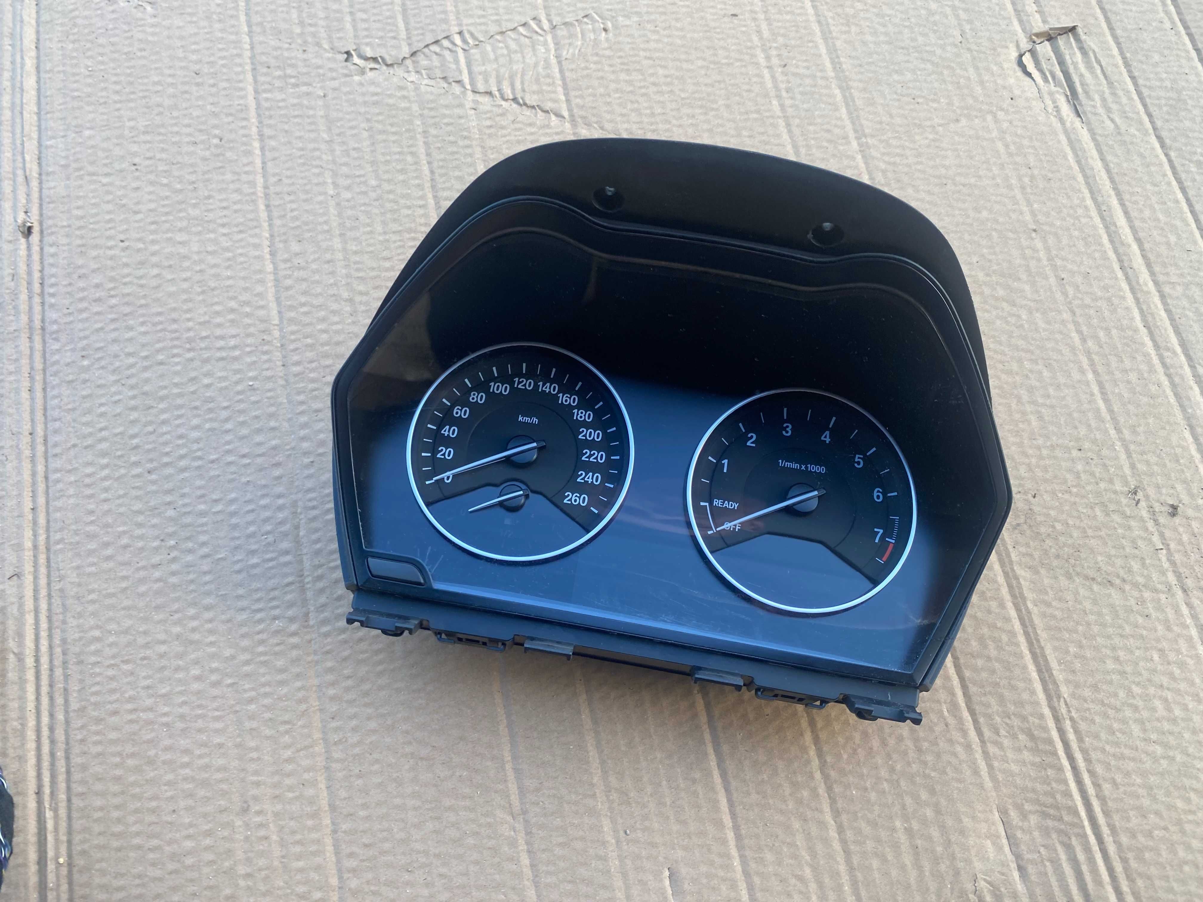 Zegary Licznik Europa Benzyna HUD Headup BMW F45 F46 F48 X1 F39