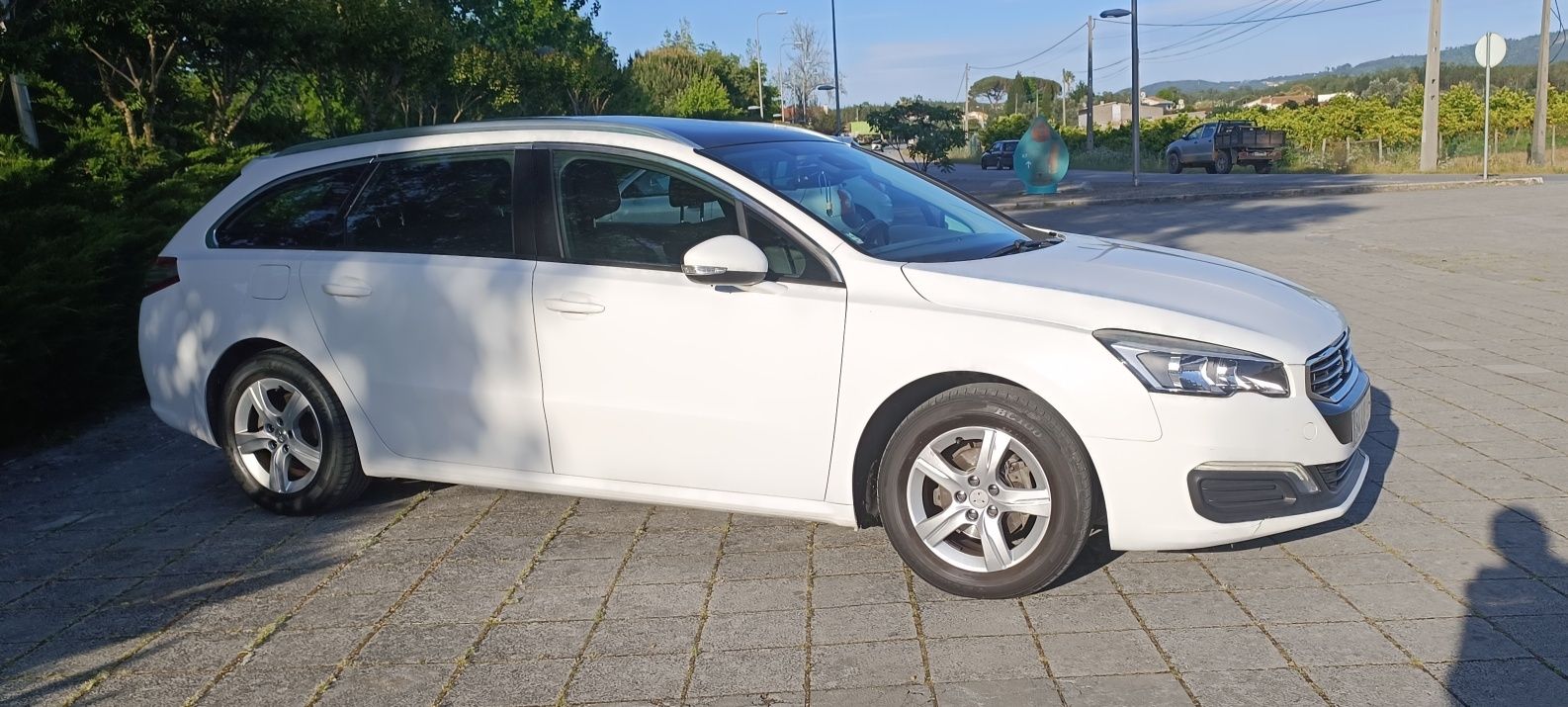 Peugeot 508 SW 2014